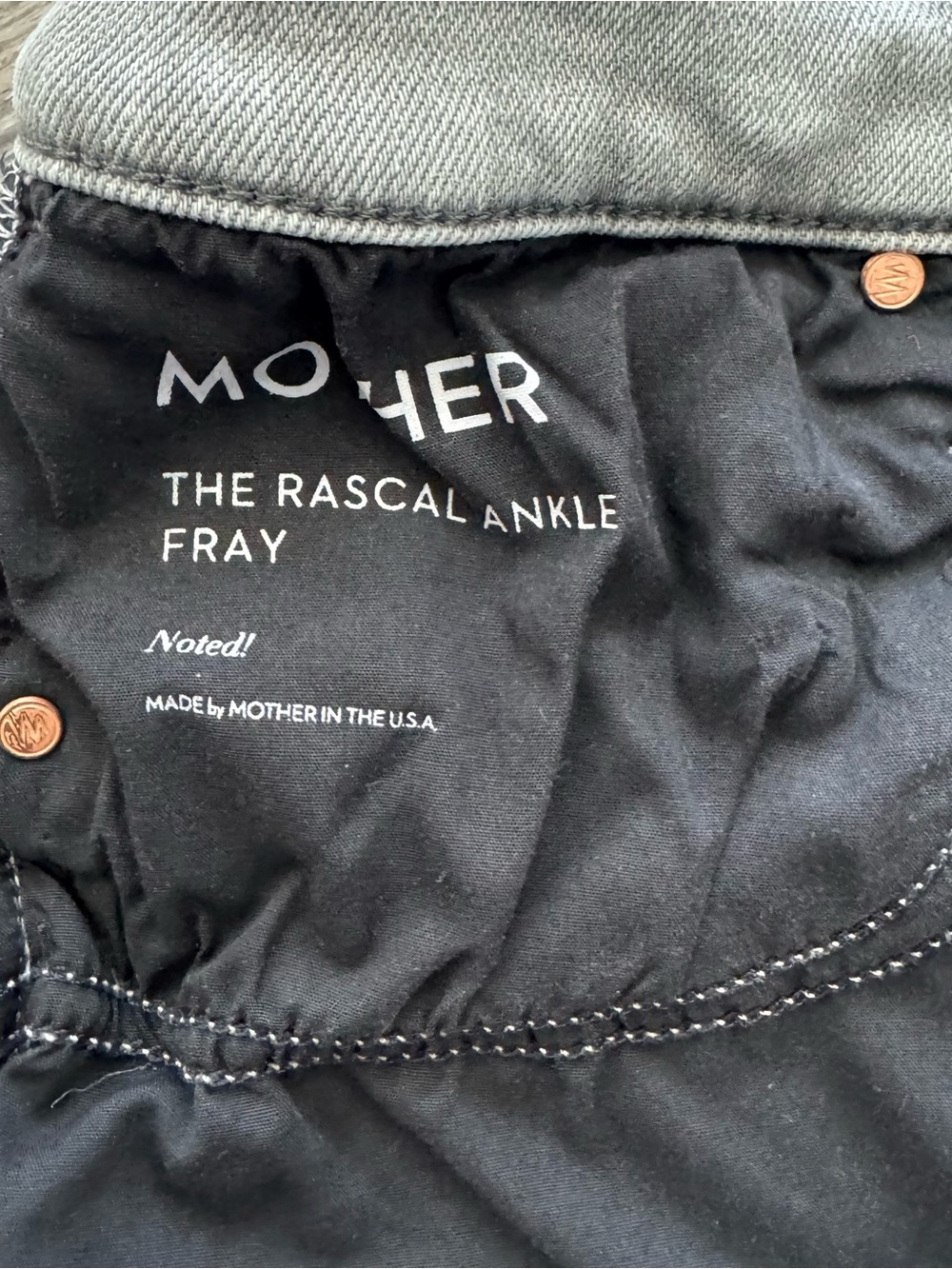MOTHER The Rascal Ankle Fray Jeans in Noted Gray Size 31 - Picture 9 of 12